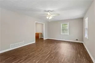 2672 Fairfield Dr SW, Marietta, GA 30064 - Photo 9