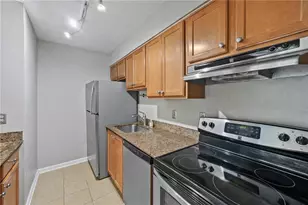3120 Seven Pines Ct, Atlanta, GA 30339 - Photo 9