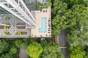 2828 Peachtree Rd NW, Atlanta, GA 30305 - Photo 21
