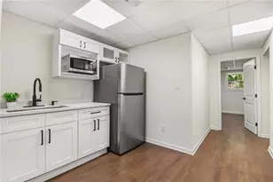 115 Ansley Ct, Roswell, GA 30076 - Photo 21