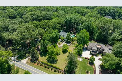 950 Jones Road, Roswell, GA 30075 - Photo 57