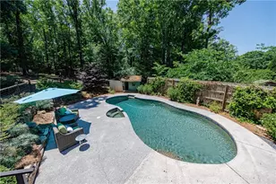 950 Jones Rd, Roswell, GA 30075 - Photo 41