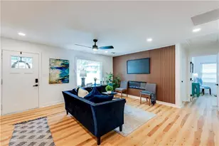766 Pegg Rd SW, Atlanta, GA 30315 - Photo 9