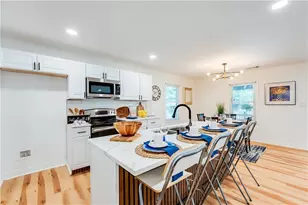 766 Pegg Rd SW, Atlanta, GA 30315 - Photo 11