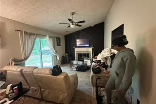 3915 Melanie Woods Dr, Atlanta, GA 30349 - Photo 13