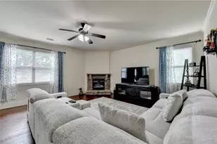 5705 Aspen Dr, Cumming, GA 30040 - Photo 23