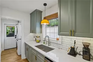 240 Sisson Ave NE, Atlanta, GA 30317 - Photo 15