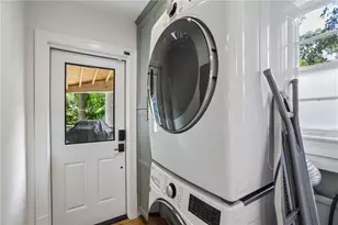 240 Sisson Ave NE, Atlanta, GA 30317 - Photo 17