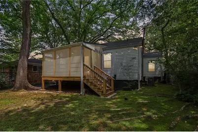240 Sisson Avenue NE, Atlanta, GA 30317 - Photo 41