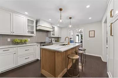 11 Mooregate Square NW, Atlanta, GA 30327 - Photo 15