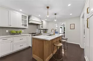 11 Mooregate Square NW, Atlanta, GA 30327 - Photo 15