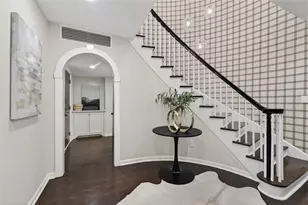 11 Mooregate Square NW, Atlanta, GA 30327 - Photo 5