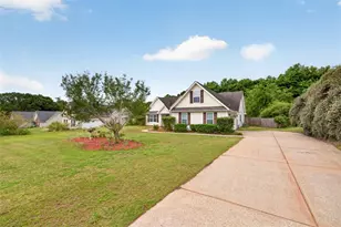 1221 Bridge Crest Dr, Winder, GA 30680 - Photo 5