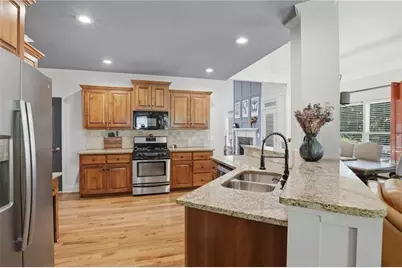 7470 Hedgerose Drive, Cumming, GA 30028 - Photo 23