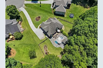 7470 Hedgerose Drive, Cumming, GA 30028 - Photo 51