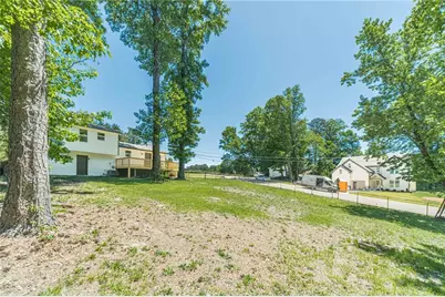 1351 Sommerset Drive, Lawrenceville, GA 30043 - Photo 43