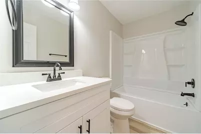 1351 Sommerset Drive, Lawrenceville, GA 30043 - Photo 23