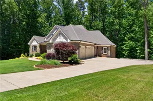 3955 Ineal Dr, Cumming, GA 30028 - Photo 71