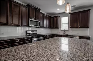 5410 Mirror Lake Dr, Cumming, GA 30028 - Photo 21