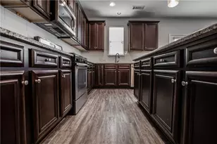 5410 Mirror Lake Dr, Cumming, GA 30028 - Photo 19