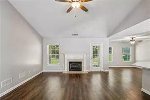 2213 Skylar Leigh Dr, Buford, GA 30518 - Photo 3