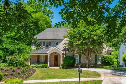 664 Cumberland Circle NE, Atlanta, GA 30306 - Photo 3