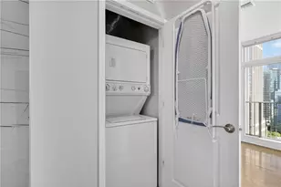 943 Peachtree St NE, Atlanta, GA 30309 - Photo 21