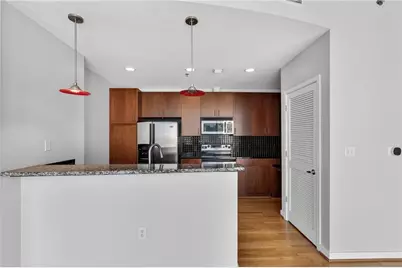 943 Peachtree Street NE #1915, Atlanta, GA 30309 - Photo 9