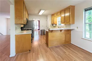 6715 Dogwood Point Ln, Tucker, GA 30084 - Photo 15
