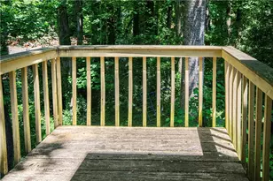 6715 Dogwood Point Ln, Tucker, GA 30084 - Photo 7