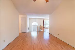 6715 Dogwood Point Ln, Tucker, GA 30084 - Photo 9