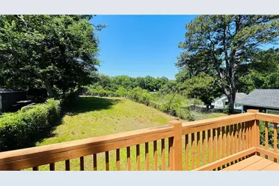 656 Cedar Avenue NW, Atlanta, GA 30318 - Photo 3