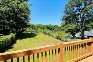 656 Cedar Ave NW, Atlanta, GA 30318 - Photo 3