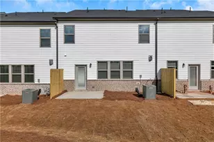 5650 Flint Ln, Cumming, GA 30028 - Photo 17
