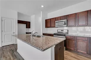 5650 Flint Ln, Cumming, GA 30028 - Photo 7