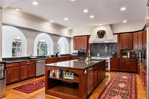 15380 Tullgean Dr, Milton, GA 30004 - Photo 11