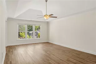 709 Oak Moss Dr, Lawrenceville, GA 30043 - Photo 13