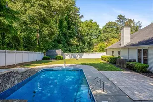 709 Oak Moss Dr, Lawrenceville, GA 30043 - Photo 49