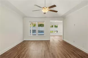 709 Oak Moss Dr, Lawrenceville, GA 30043 - Photo 15