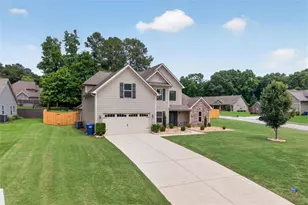 205 Arbor Wy, Bethlehem, GA 30620 - Photo 3