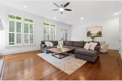 4222 Rickenbacker Way NE #15, Atlanta, GA 30342 - Photo 7