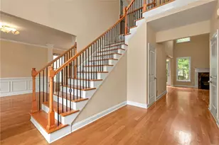 2631 Village Chase Dr, Duluth, GA 30096 - Photo 3
