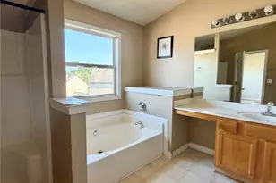 482 Marsh Lake Rd SE, Lawrenceville, GA 30045 - Photo 15