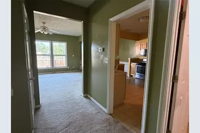482 Marsh Lake Road SE, Lawrenceville, GA 30045 - Photo 5