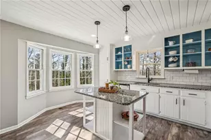 504 Tara Ct, Woodstock, GA 30188 - Photo 9