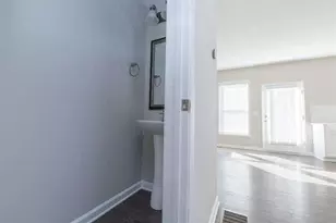 1950 Bainbridge Ln, Atlanta, GA 30345 - Photo 15