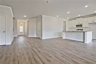 5984 Spring Wy, Stonecrest, GA 30038 - Photo 7