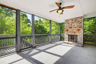 1067 Vista Trail NE, Atlanta, GA 30324 - Photo 17