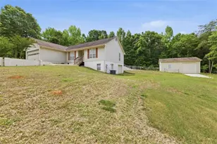 949 Smallwood Dr, Commerce, GA 30529 - Photo 43