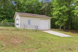 949 Smallwood Dr, Commerce, GA 30529 - Photo 39